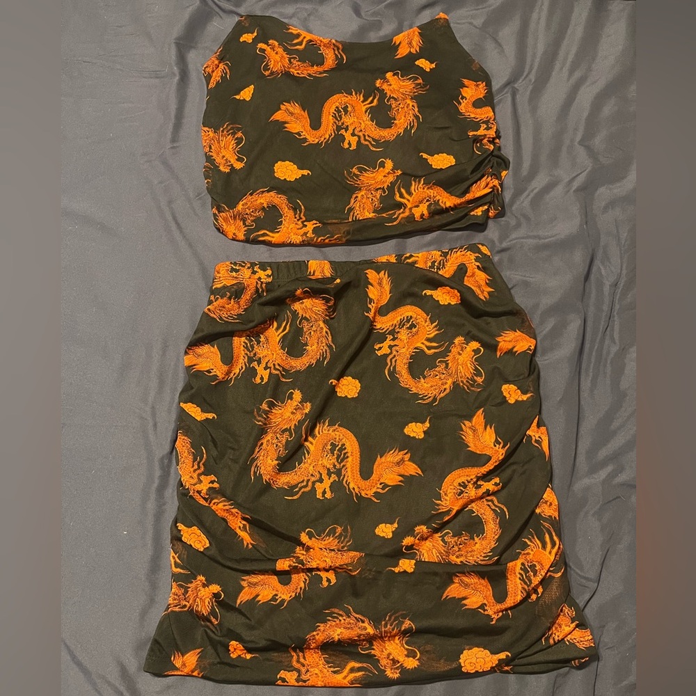 Bold Dragon Print Two-Piece Outfit
